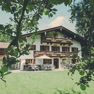 Der Lederer Hof - Boutique Apartments Tegernsee
